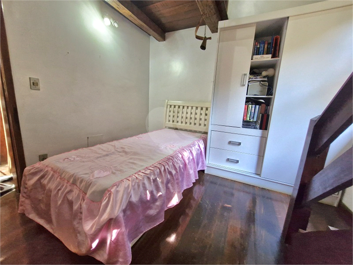 Foto REO1097888