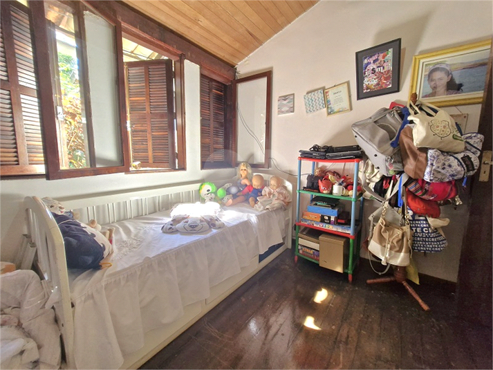 Foto REO1097888