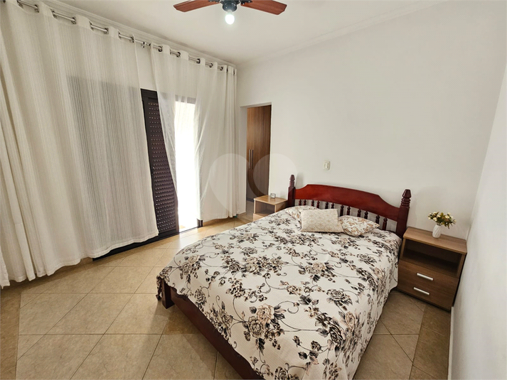 Foto REO1097892
