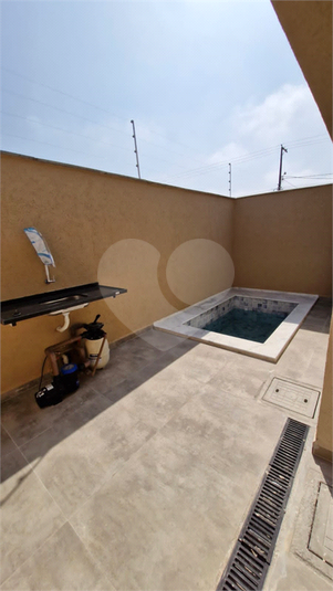Foto REO1097902