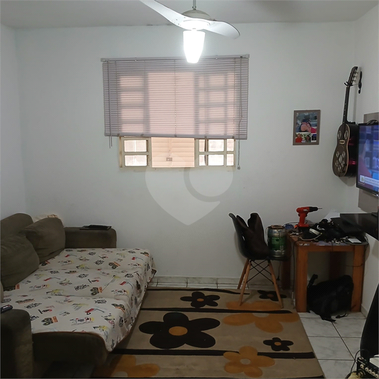 Foto REO1097916