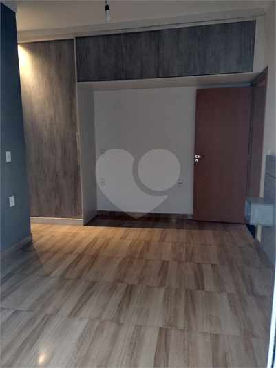 Foto REO1097921