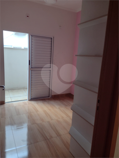 Foto REO1097921