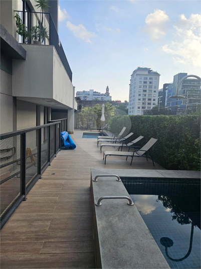 Foto REO1097925