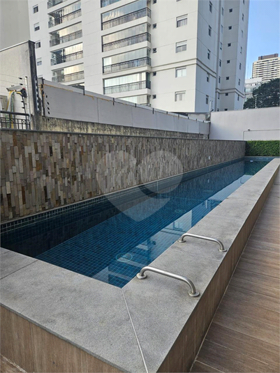 Foto REO1097925