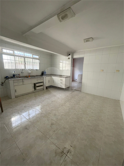 Foto REO1097932