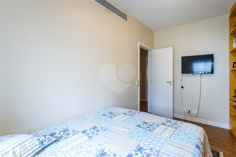 Foto REO1097935