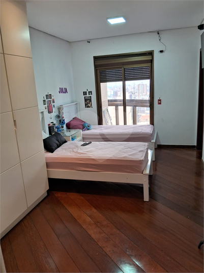 Foto REO1097943