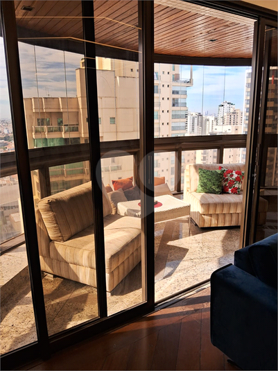 Foto REO1097943