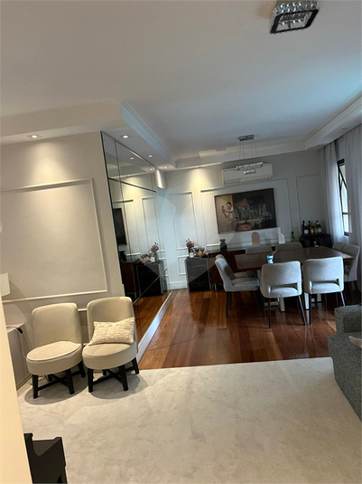 Foto REO1097947