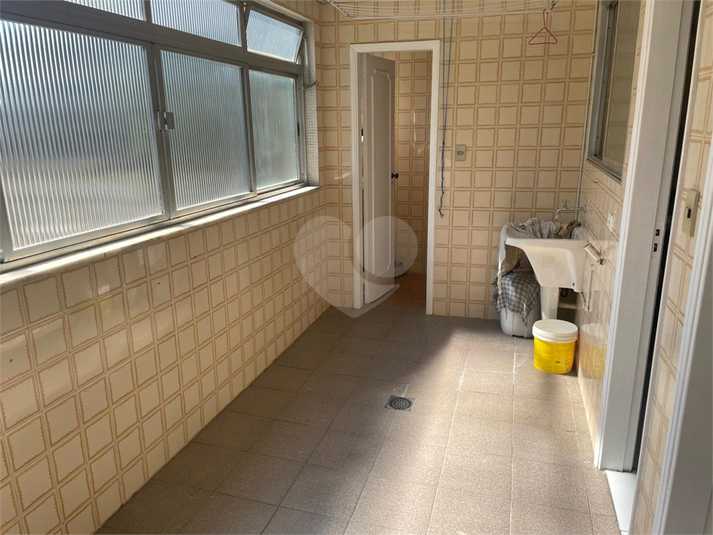 Foto REO1097948