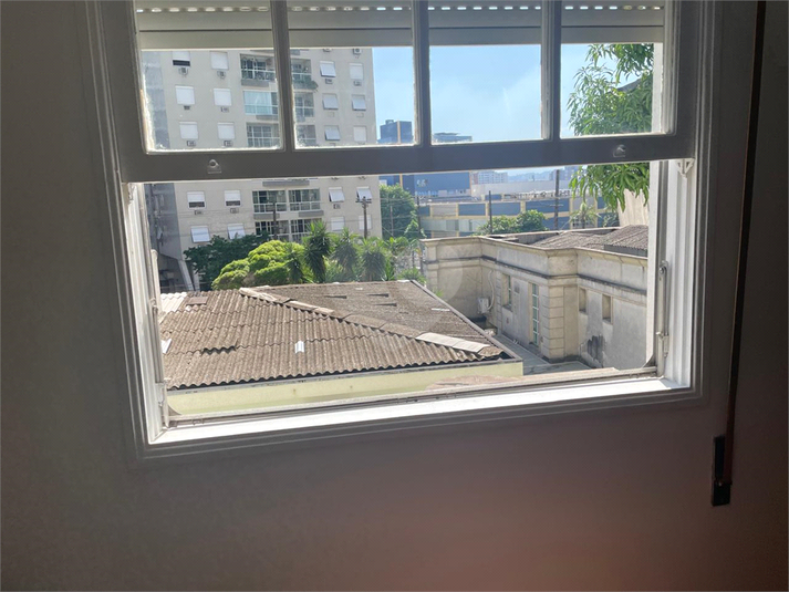 Foto REO1097948