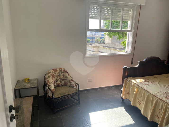 Foto REO1097948