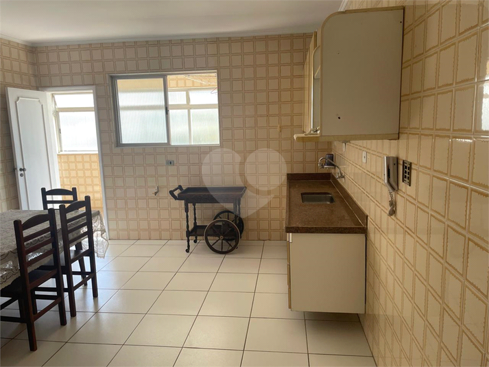 Foto REO1097948