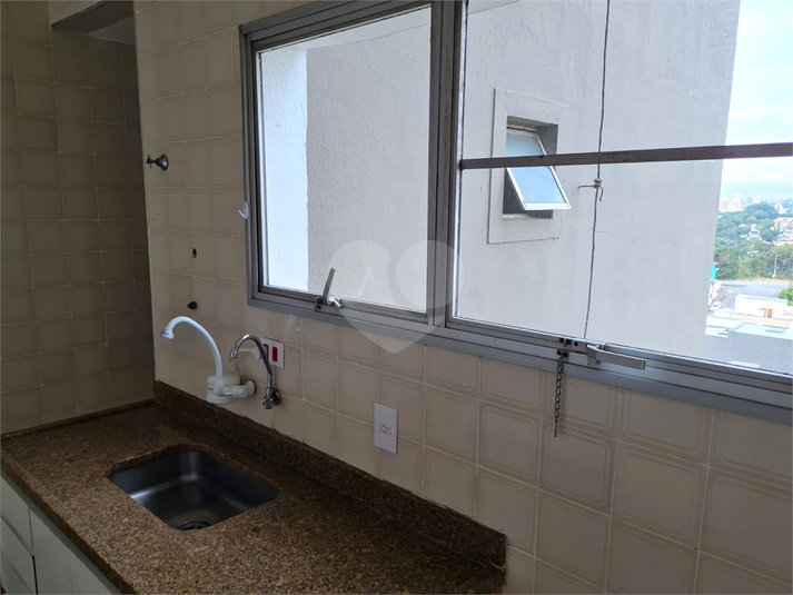 Foto REO1097957