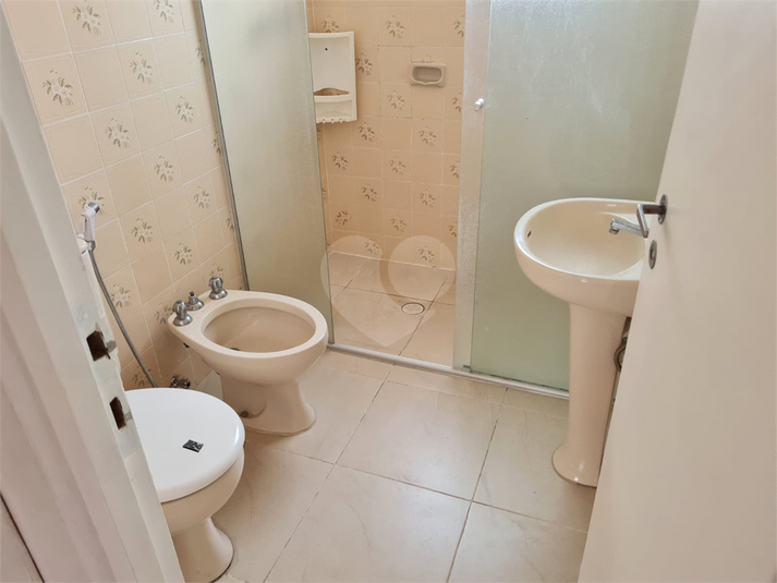Foto REO1097957