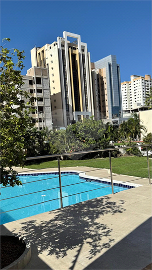 Foto REO1097958