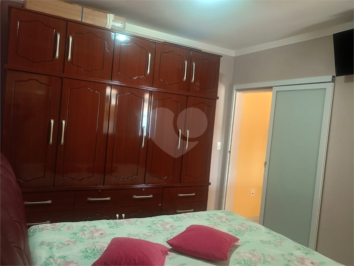 Foto REO1097960