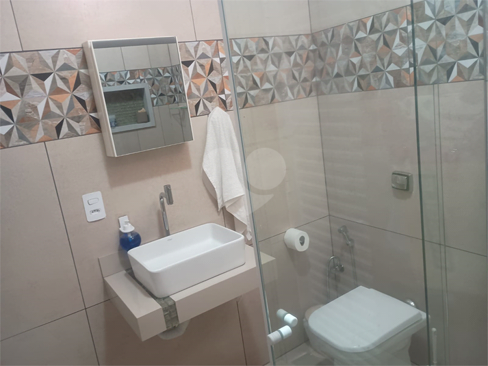 Foto REO1097960