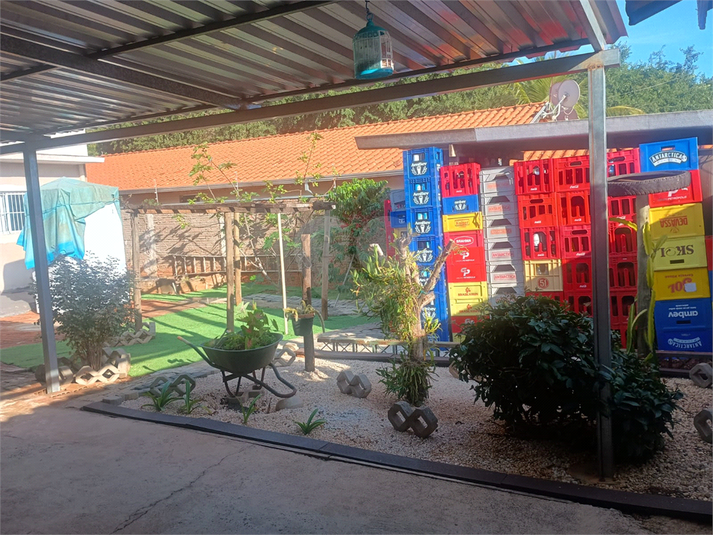Foto REO1097960