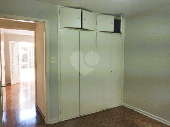 Foto REO1097967