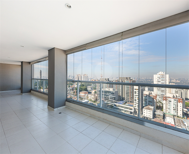 Foto REO1097968