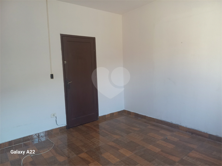 Foto REO1097980