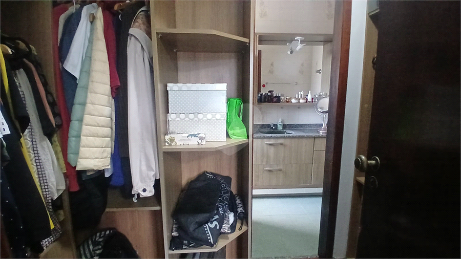 Foto REO1097991