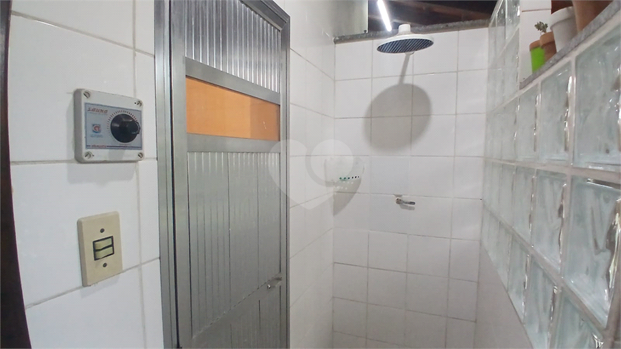 Foto REO1097991