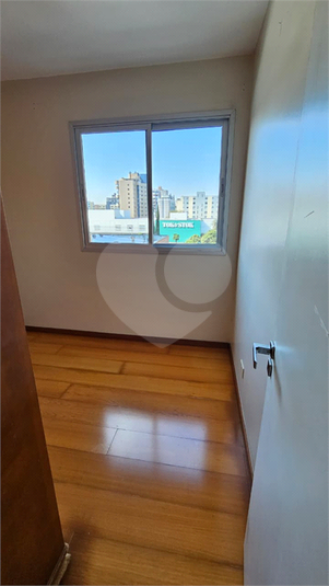 Foto REO1098000