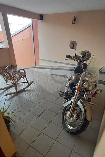 Foto REO1098014