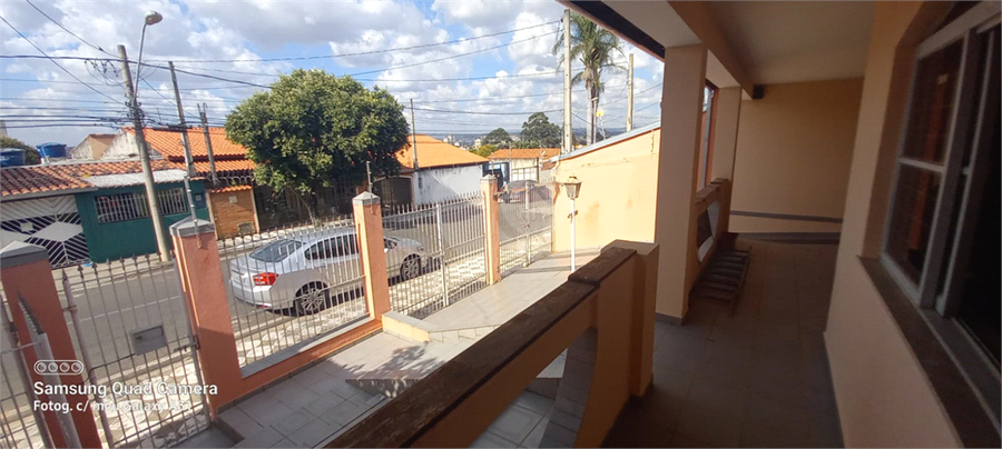 Foto REO1098014