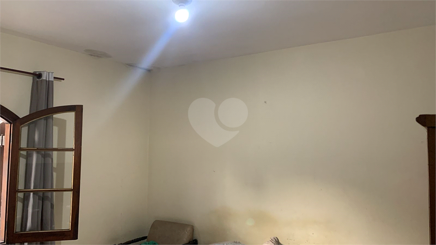Foto REO1098016