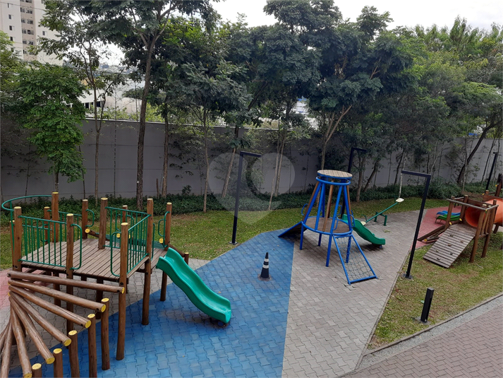 Foto REO1098021