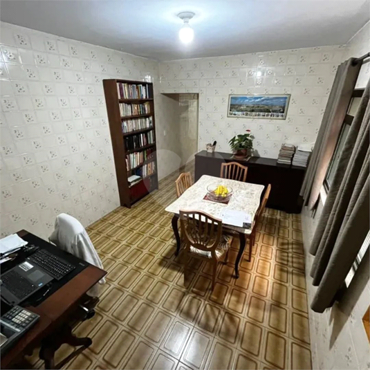 Foto REO1098023