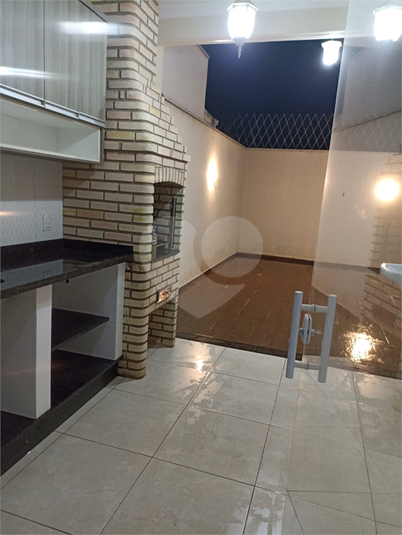 Foto REO1098032