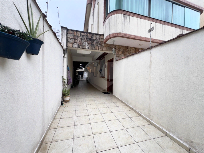 Foto REO1098036