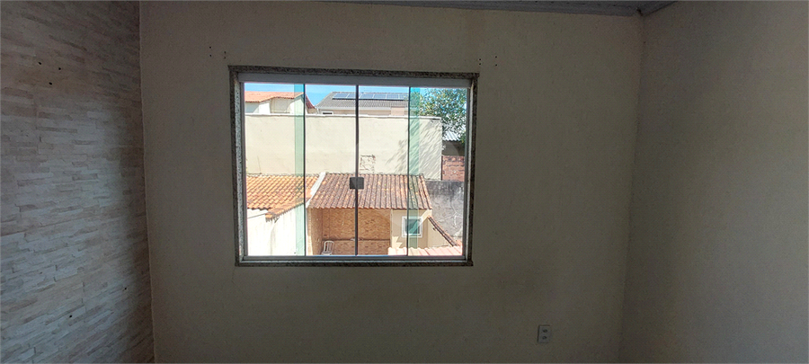 Foto REO1098041