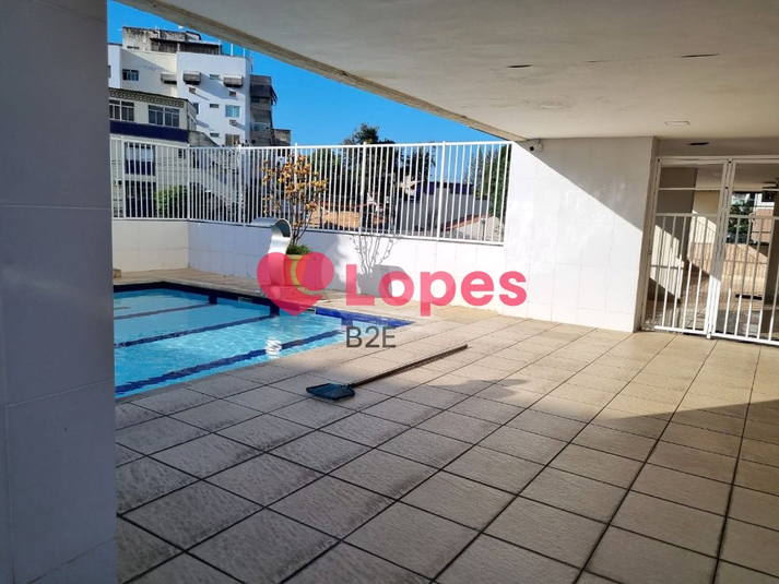 Foto REO1098046
