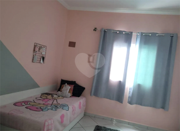 Foto REO1098049
