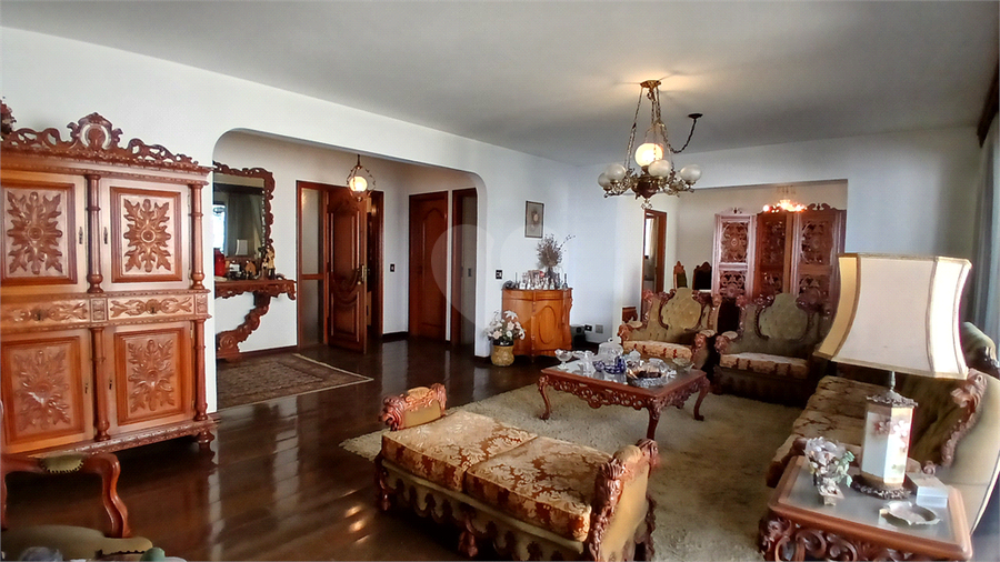 Foto REO1098054