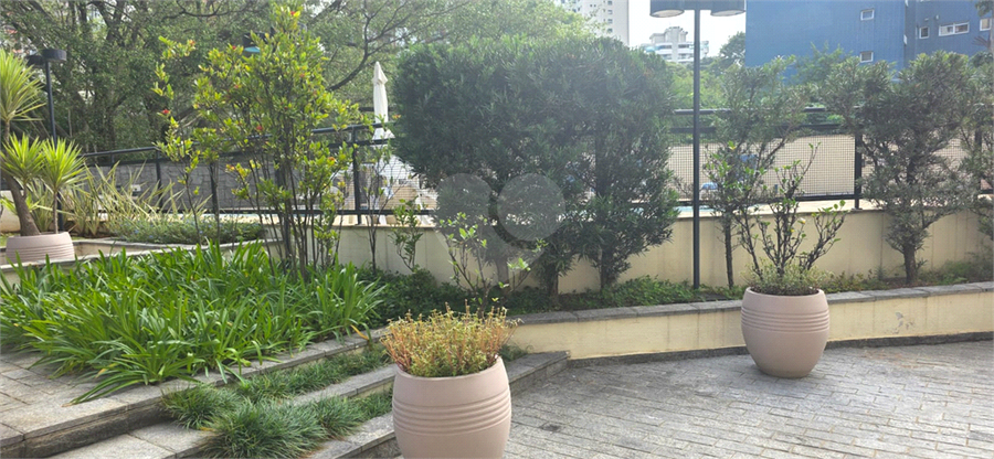 Foto REO1098056