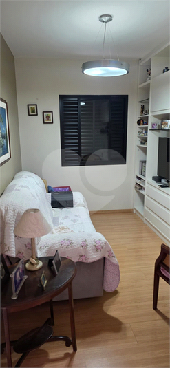 Foto REO1098056