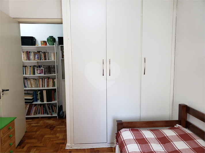 Foto REO1098059