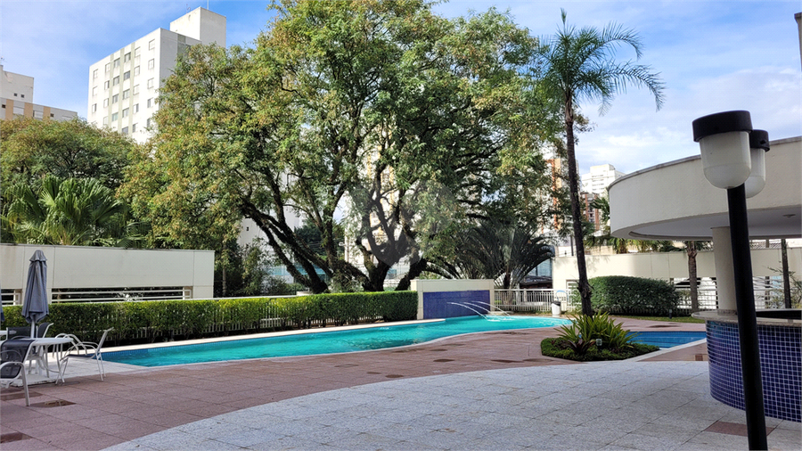 Foto REO1098069