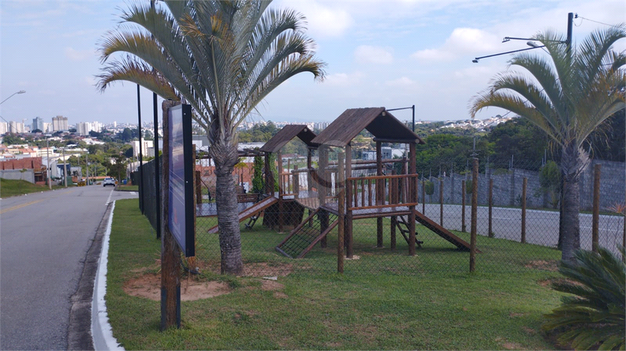Foto REO1098085
