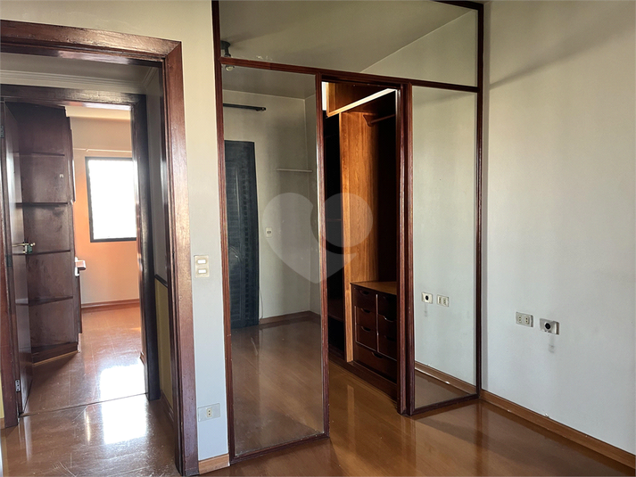 Foto REO1098115