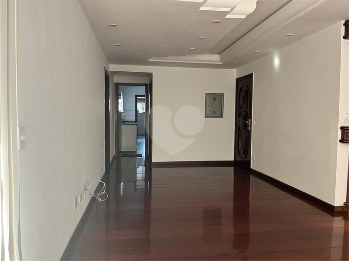Foto REO1098115