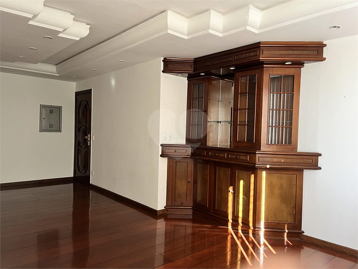 Foto REO1098115