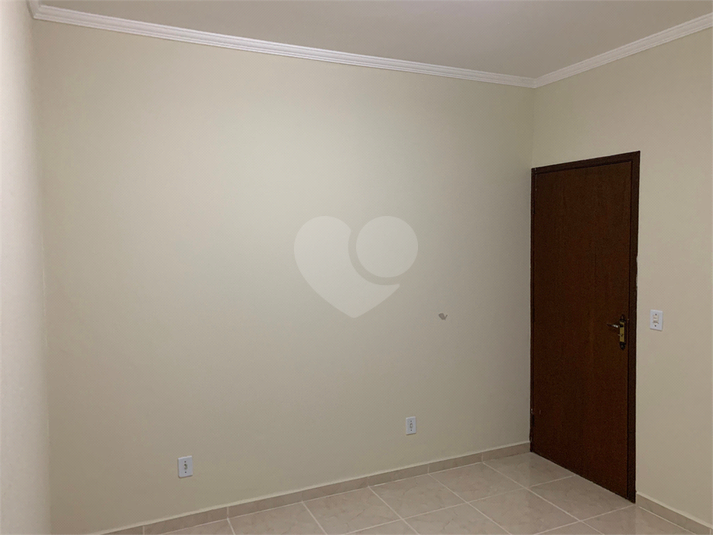Foto REO1098117